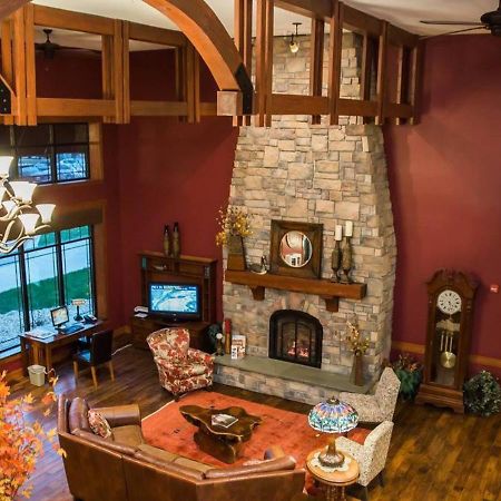 Timberlake Lodge Гранд Рапидс Екстериор снимка