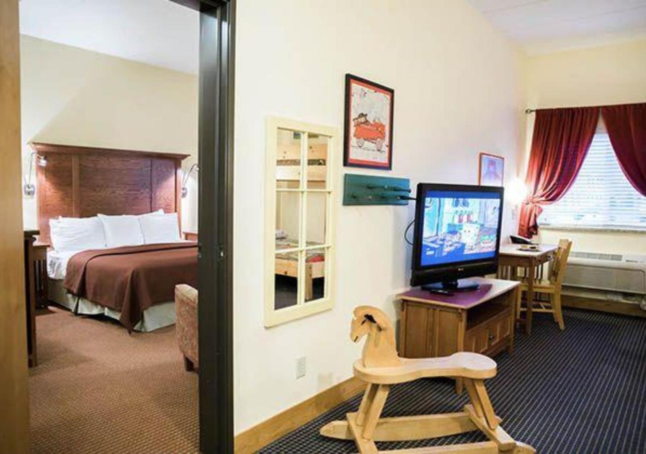 Timberlake Lodge Гранд Рапидс Екстериор снимка